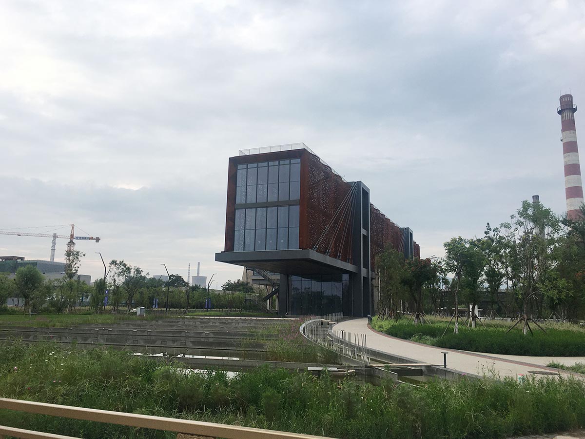 images/art/2020-08-15 首钢工业园/4.jpg